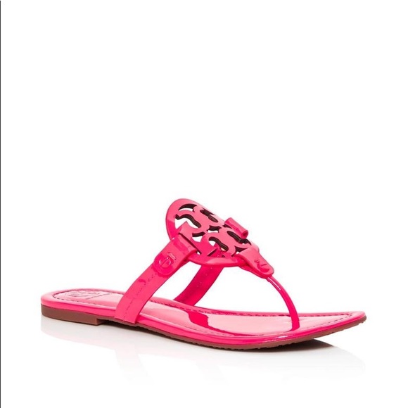 fuchsia color sandals